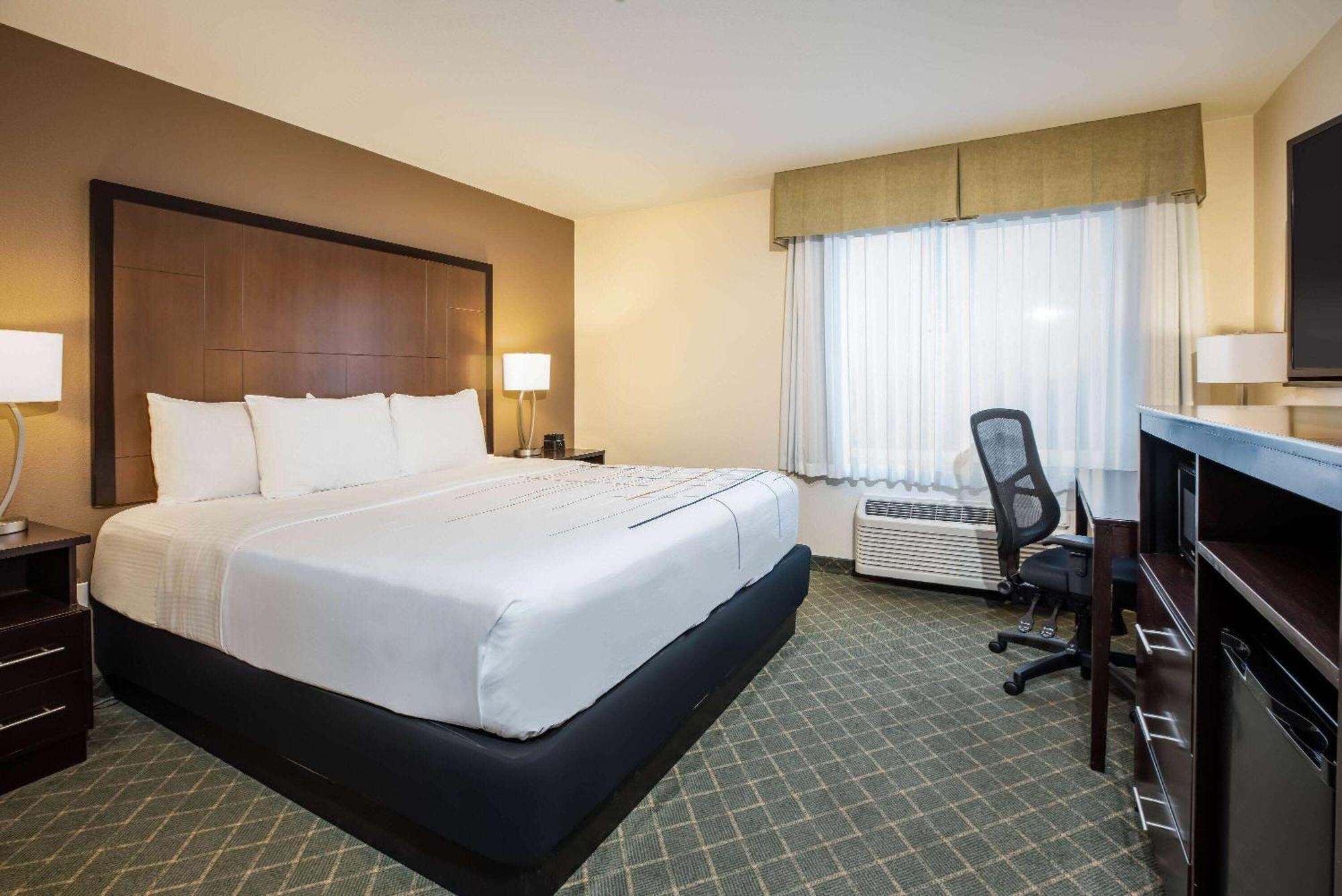 La Quinta By Wyndham Portland Airport Hotel Kültér fotó