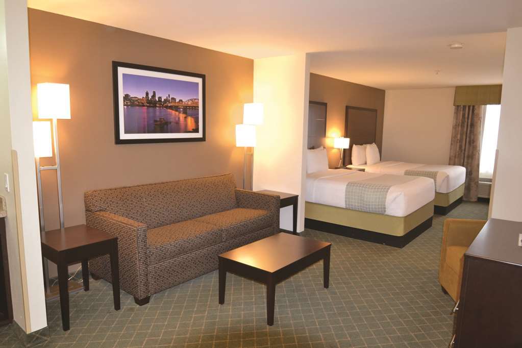 La Quinta By Wyndham Portland Airport Hotel Szoba fotó