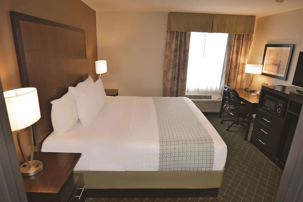 La Quinta By Wyndham Portland Airport Hotel Szoba fotó