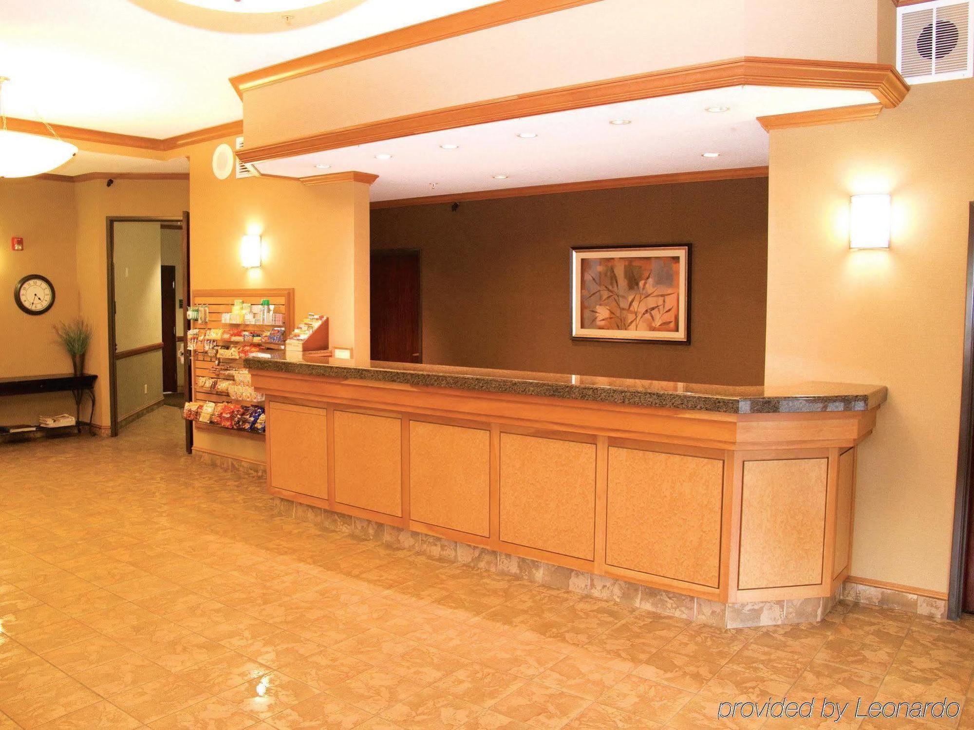 La Quinta By Wyndham Portland Airport Hotel Beltér fotó